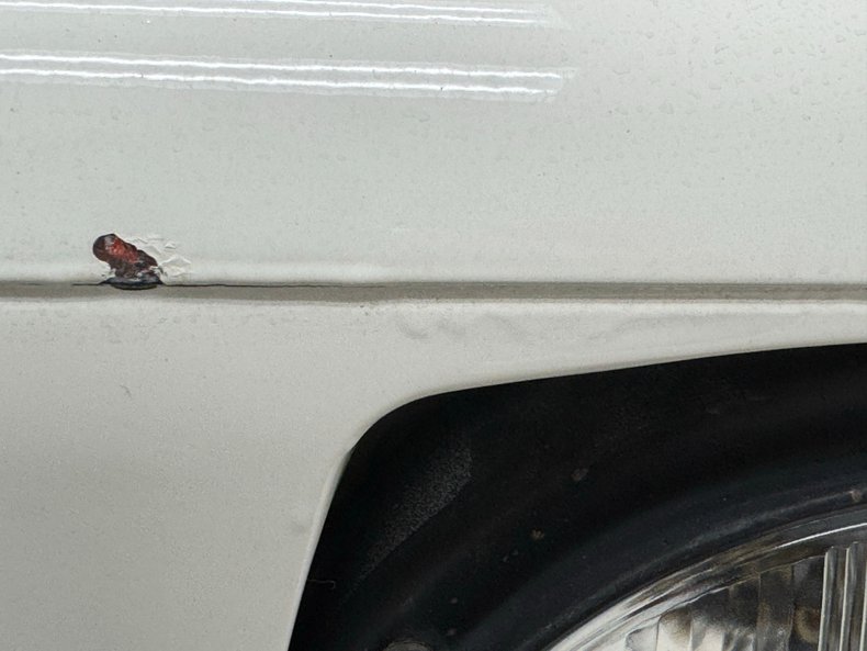 Am-general-Hummer-1995-White-Tan-30