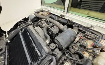 Am-general-Hummer-1995-White-Tan-4