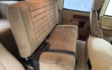 Am-general-Hummer-1995-White-Tan-8