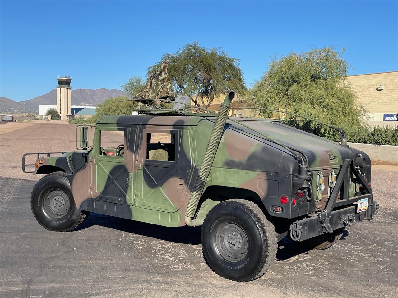 Am-general-Military-1986-Camouflage-Olive-drab-13