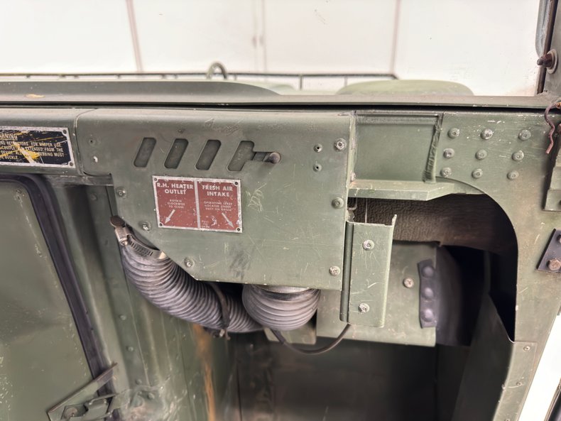 Am-general-Other-1986-Camouflage-Green-24