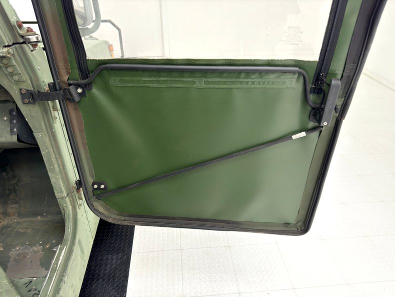 Am-general-Other-1986-Camouflage-Green-40