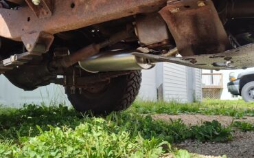 Amc-Jeep-1974-White-Black-10