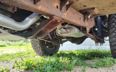 Amc-Jeep-1974-White-Black-6