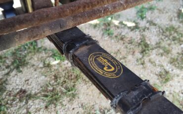 Amc-Jeep-1974-White-Black-9