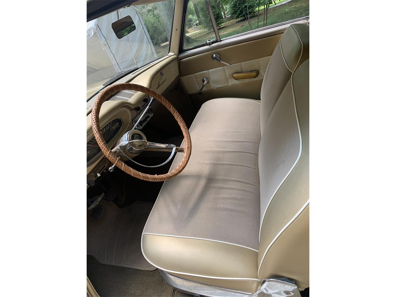 Amc-Rambler-1963-Gold-Gold-13