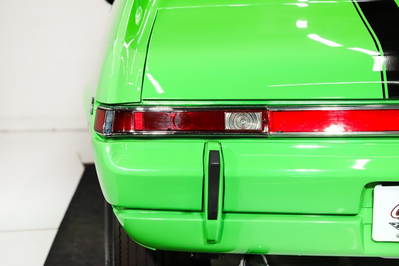 American-motors-Amx-1969-Big-Bad-Green-Charcoal-Leather-33