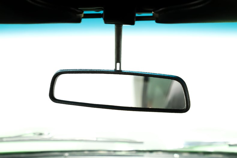 American-motors-Amx-1969-Big-Bad-Green-Charcoal-Leather-35