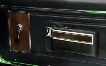 American-motors-Amx-1969-Big-Bad-Green-Charcoal-Leather-37