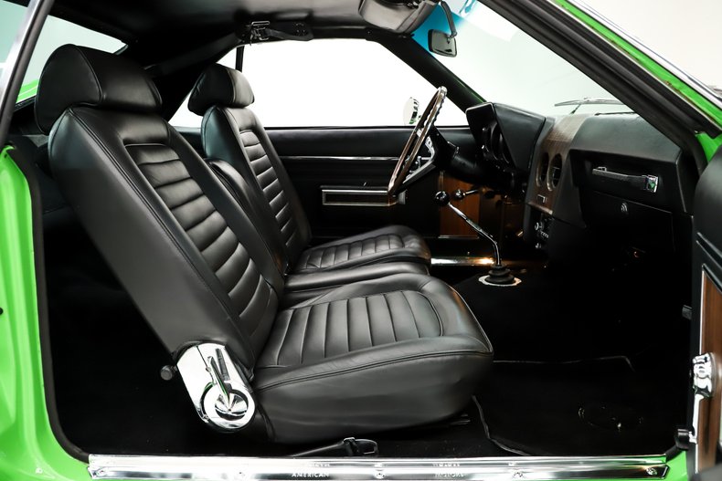 American-motors-Amx-1969-Big-Bad-Green-Charcoal-Leather-4
