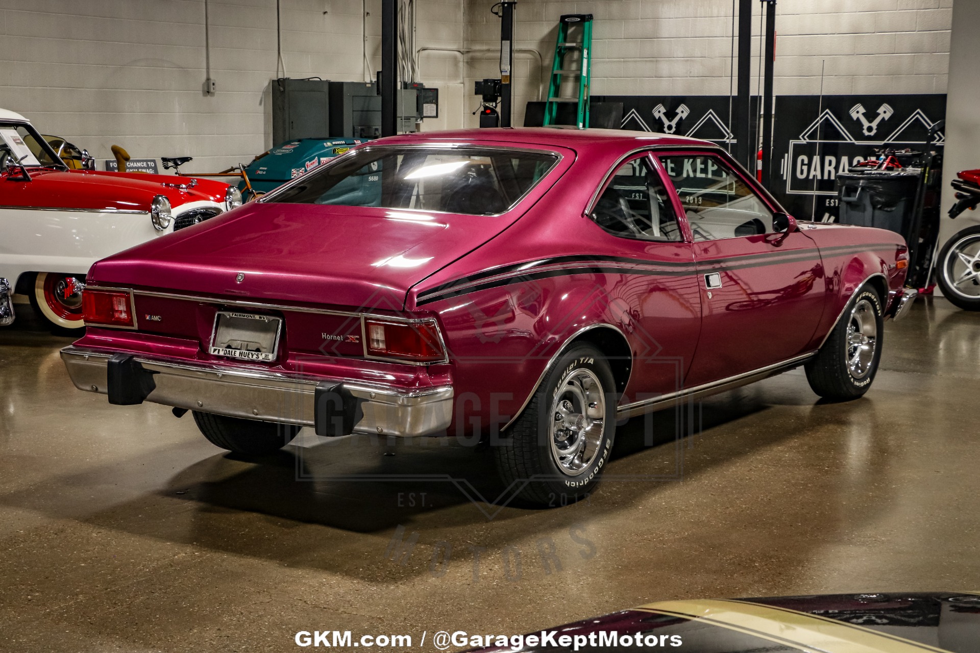 American-motors-Hornet-1974-Plum-Metallic-Black-1