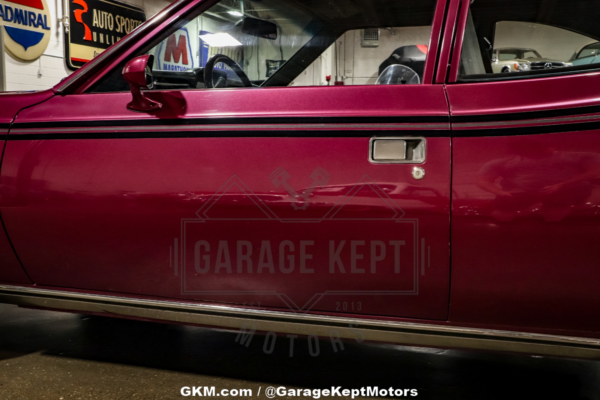 American-motors-Hornet-1974-Plum-Metallic-Black-24