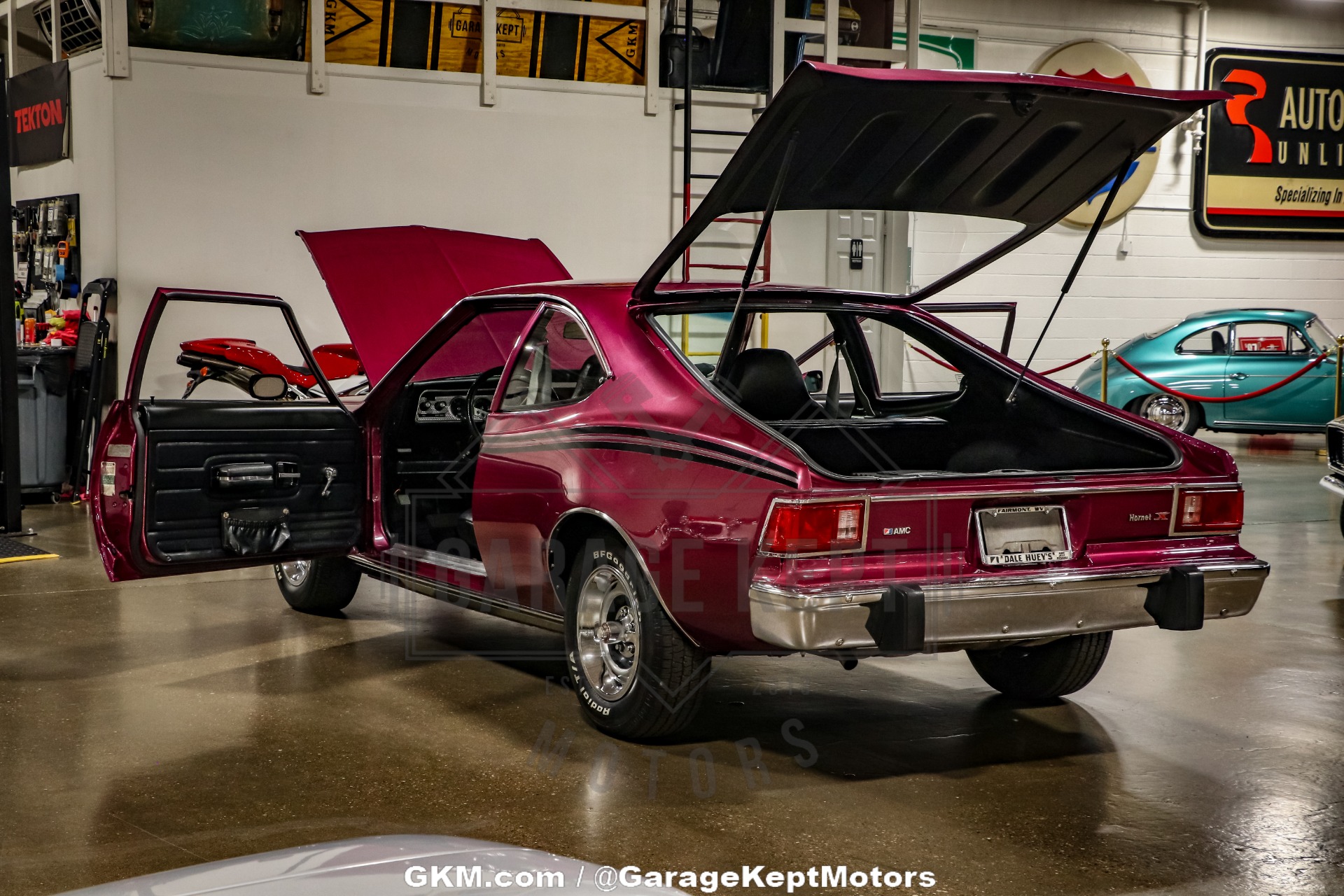 American-motors-Hornet-1974-Plum-Metallic-Black-28