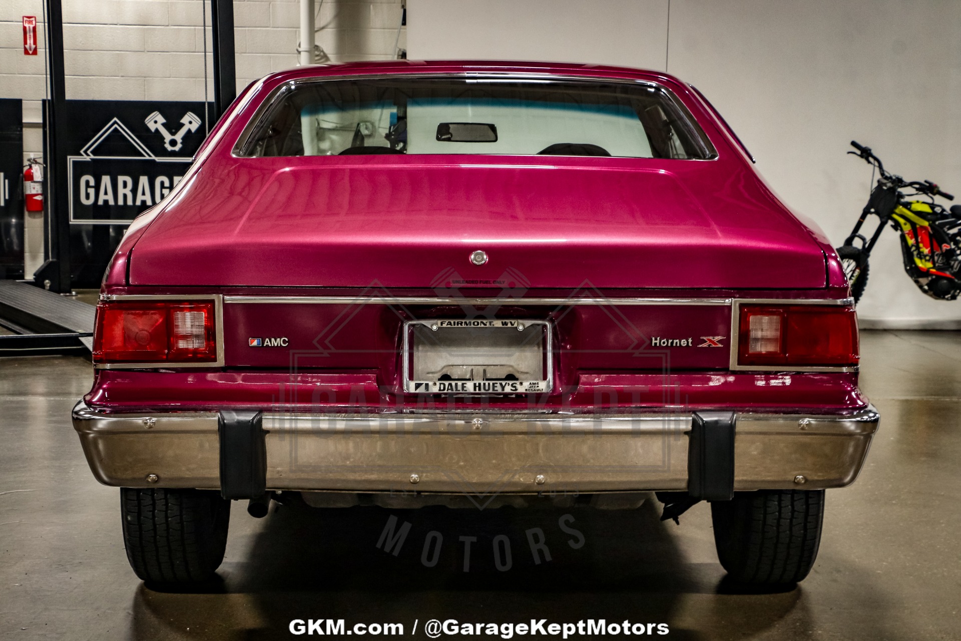 American-motors-Hornet-1974-Plum-Metallic-Black-44