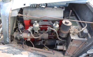 Aston-martin-Am-1938-Black-Burgundy-4