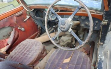 Aston-martin-Am-1938-Black-Burgundy-6