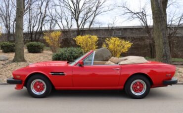 Aston-martin-V8-volante-1979-Red-Tan-3