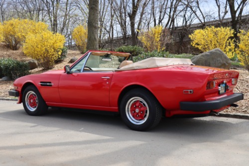 Aston-martin-V8-volante-1979-Red-Tan-5