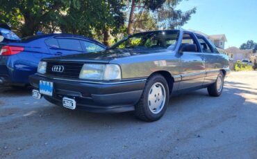 Audi-100-1990-silver-1