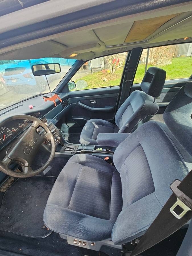 Audi-100-1990-silver-4