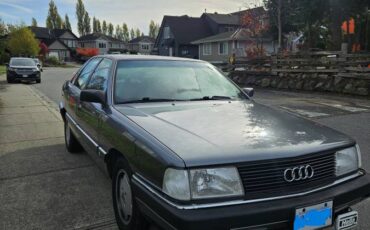 Audi-100-1990-silver-9