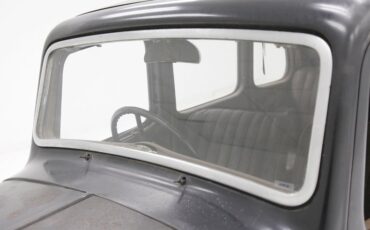 Austin-A125-1937-Black-Chocolate-1