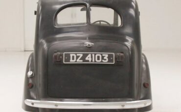 Austin-A125-1937-Black-Chocolate-12