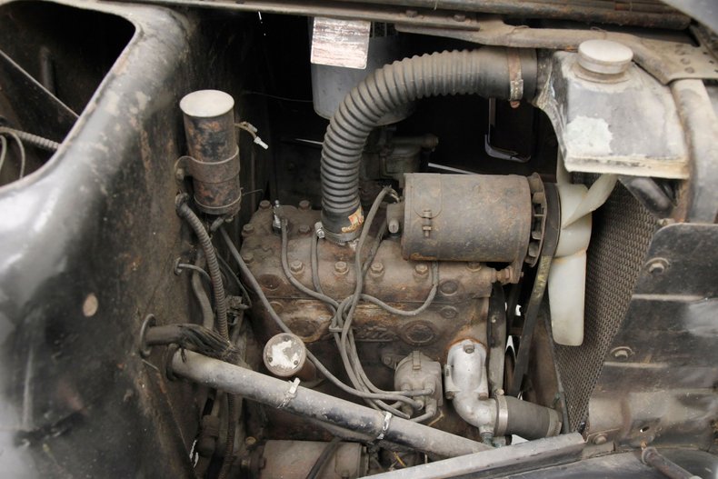 Austin-A125-1937-Black-Chocolate-23