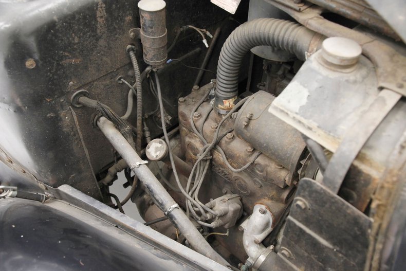 Austin-A125-1937-Black-Chocolate-24