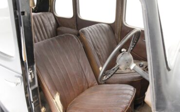 Austin-A125-1937-Black-Chocolate-34