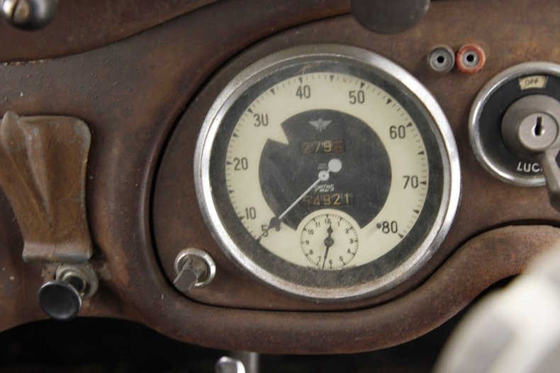 Austin-A125-1937-Black-Chocolate-36