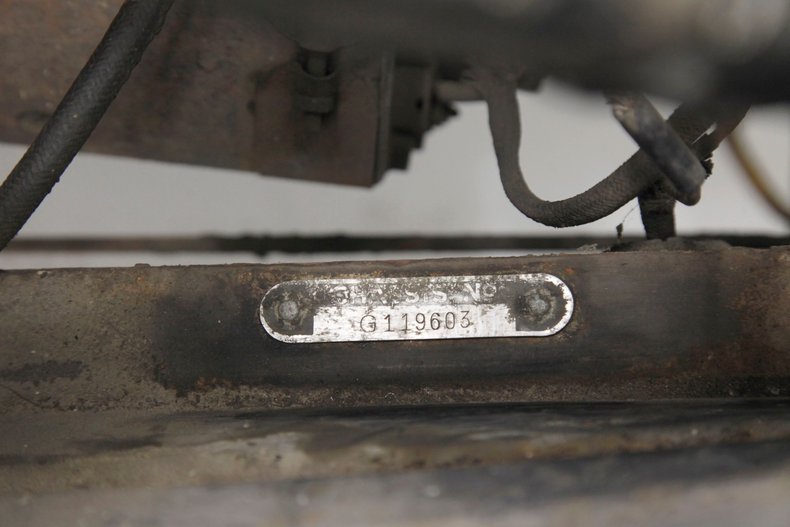 Austin-A125-1937-Black-Chocolate-6