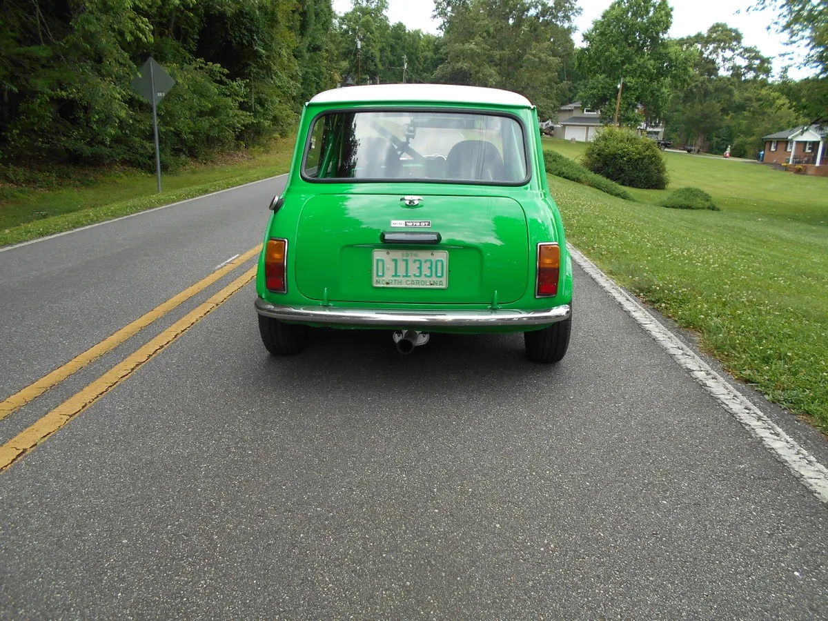 Austin-Cooper-1974-Green-Black-2
