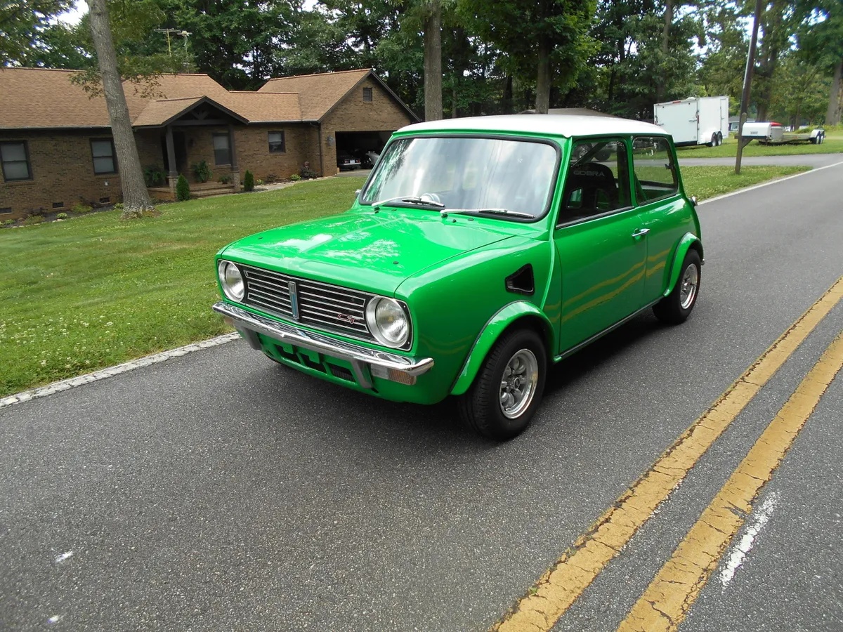 Austin-Cooper-1974-Green-Black-4