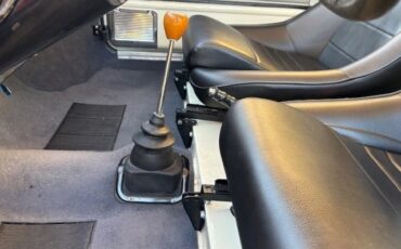 Austin-Mini-cooper-1964-Yellow-Black-19