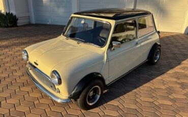 Austin-Mini-cooper-1964-Yellow-Black-23