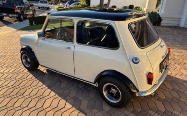 Austin-Mini-cooper-1964-Yellow-Black-25