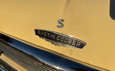 Austin-Mini-cooper-1964-Yellow-Black-28