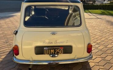 Austin-Mini-cooper-1964-Yellow-Black-29