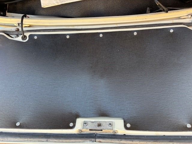 Austin-Mini-cooper-1964-Yellow-Black-32