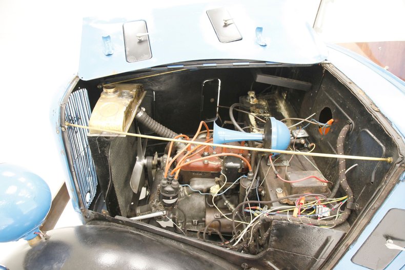 Austin-Other-1933-Light-Blue-Blue-7