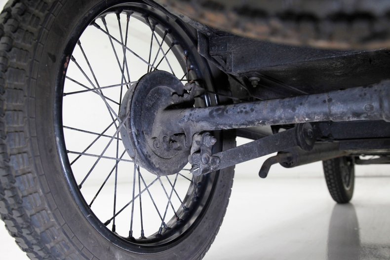 Austin-Seven-1926-Red-Black-41