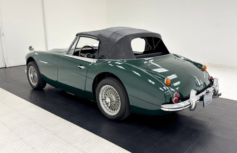 Austin-healey-3000-1967-British-Racing-Green-Black-3