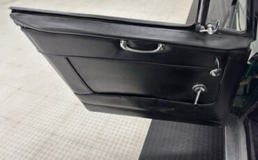 Austin-healey-3000-1967-British-Racing-Green-Black-30