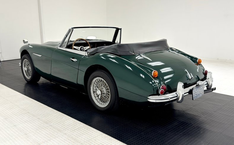 Austin-healey-3000-1967-British-Racing-Green-Black-4