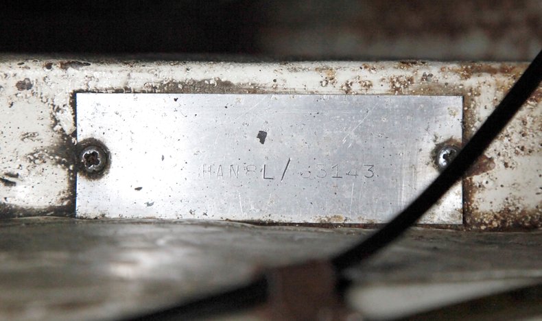 Austin-healey-Sprite-1966-Old-English-White-Black-1