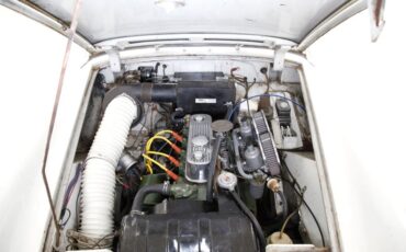 Austin-healey-Sprite-1966-Old-English-White-Black-11