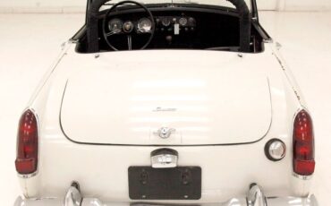 Austin-healey-Sprite-1966-Old-English-White-Black-16
