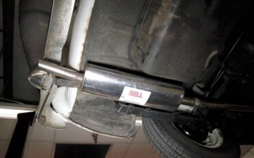 Austin-healey-Sprite-1966-Old-English-White-Black-2