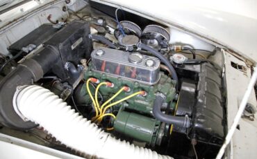 Austin-healey-Sprite-1966-Old-English-White-Black-22